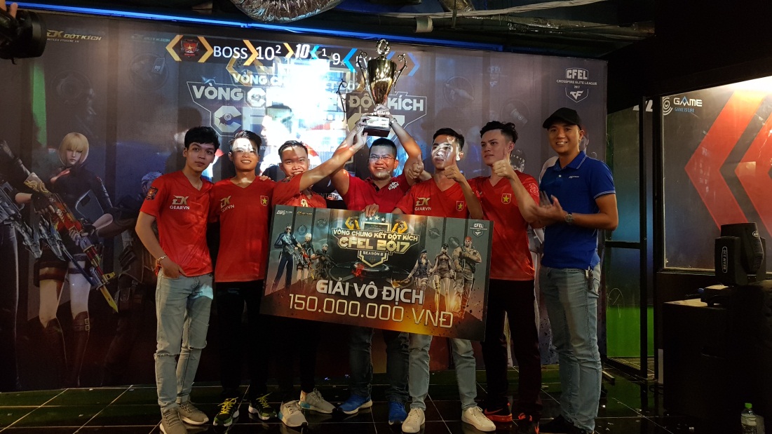 Vẫn là team BossCFVN “độc cô cầu bại” tại giải chuyên nghiệp Đột Kích Việt Nam
