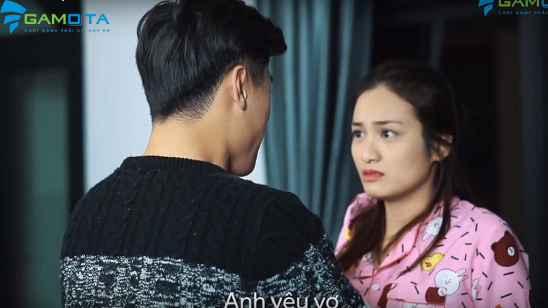 Cười nghiêng ngả trước clip Tết “hoán đổi thân xác” cực hài hước của NPH Gamota 2 Cười nghiêng ngả trước clip Tết “hoán đổi thân xác” cực hài hước của NPH Gamota 2