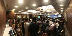 Hơn 300 game thủ “bao vây” sân khấu offline Lineage 2 Revolution tại TP. Hồ Chí Minh