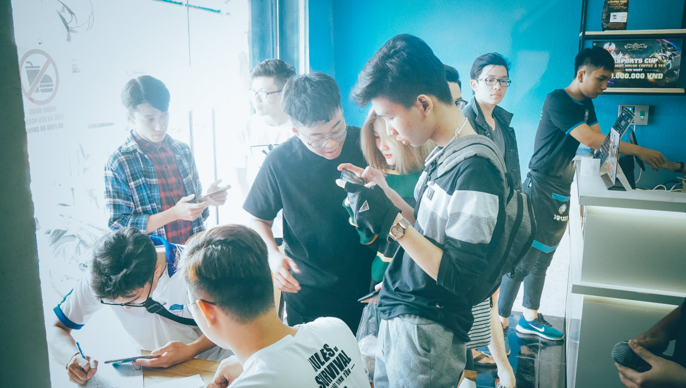 Cộng đồng Rules of Survival tổ chức offline mừng sinh nhật tại Hồ Chí Minh