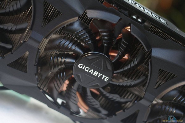 Ngắm nhìn Nvidia GTX 980 Ti phiên bản Gigabyte WindForce 3X