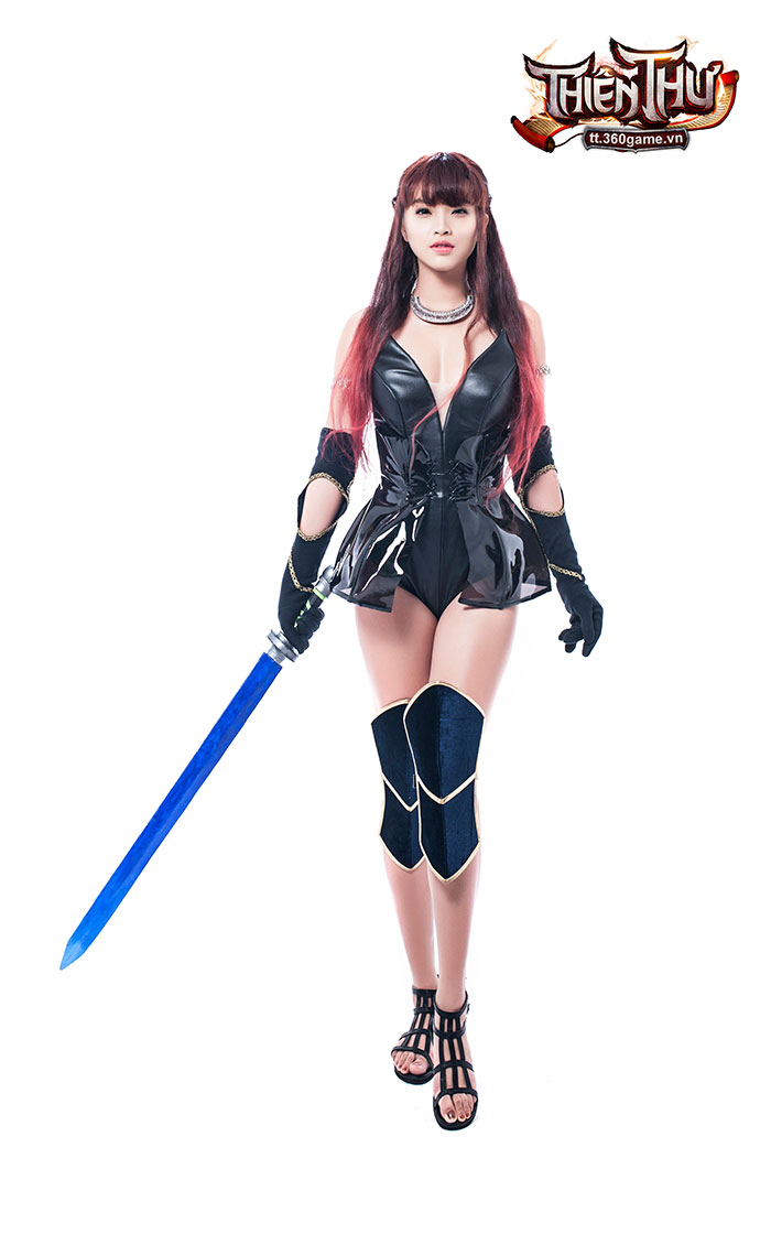 https://img-cdn.2game.vn/pictures/images/2015/9/16/cosplay_thien_thu_3.jpg