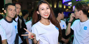 Idol TalkTV ‘đại náo’ Phố Đi Bộ Nguyễn Huệ