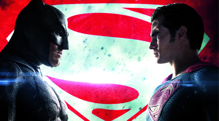 Batman vs Superman đã có nhãn R trên đĩa DVD và Blu-ray