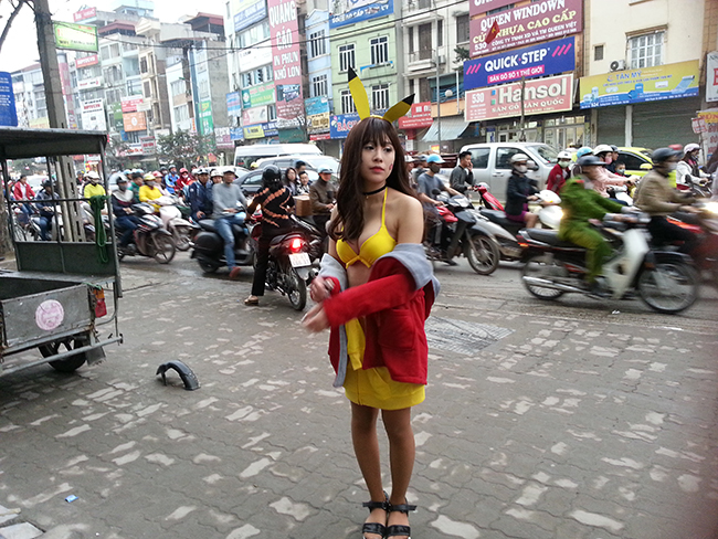 Gặp gỡ Hồng Anh – cô nàng Pikachu nóng bỏng đang làm náo loạn cộng đồng mạng [HOT]