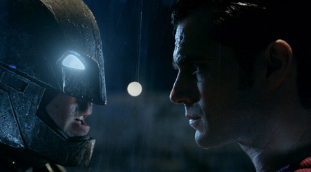 Fan Batman hớn hở với bản mở rộng Batman v Superman dài hơn tận 30 phút