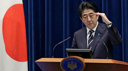 Thông tin chính thức từ Thủ Tướng Shinzou Abe, Doujinshi vẫn chưa bị khai tử