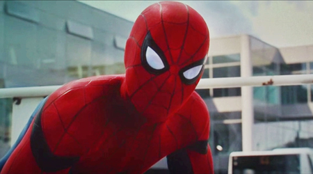 Tấm ảnh selfie của Spider Man đã làm lộ diện toàn bộ trường quay