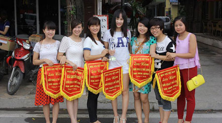 Giải đấu cộng đồng Miss AOE 2014 quy tụ cả ‘bà bầu’