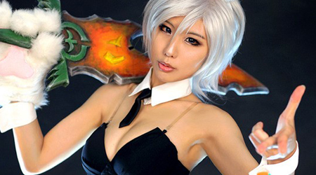 Cosplay Riven Thỏ Ngọc cực dễ thương