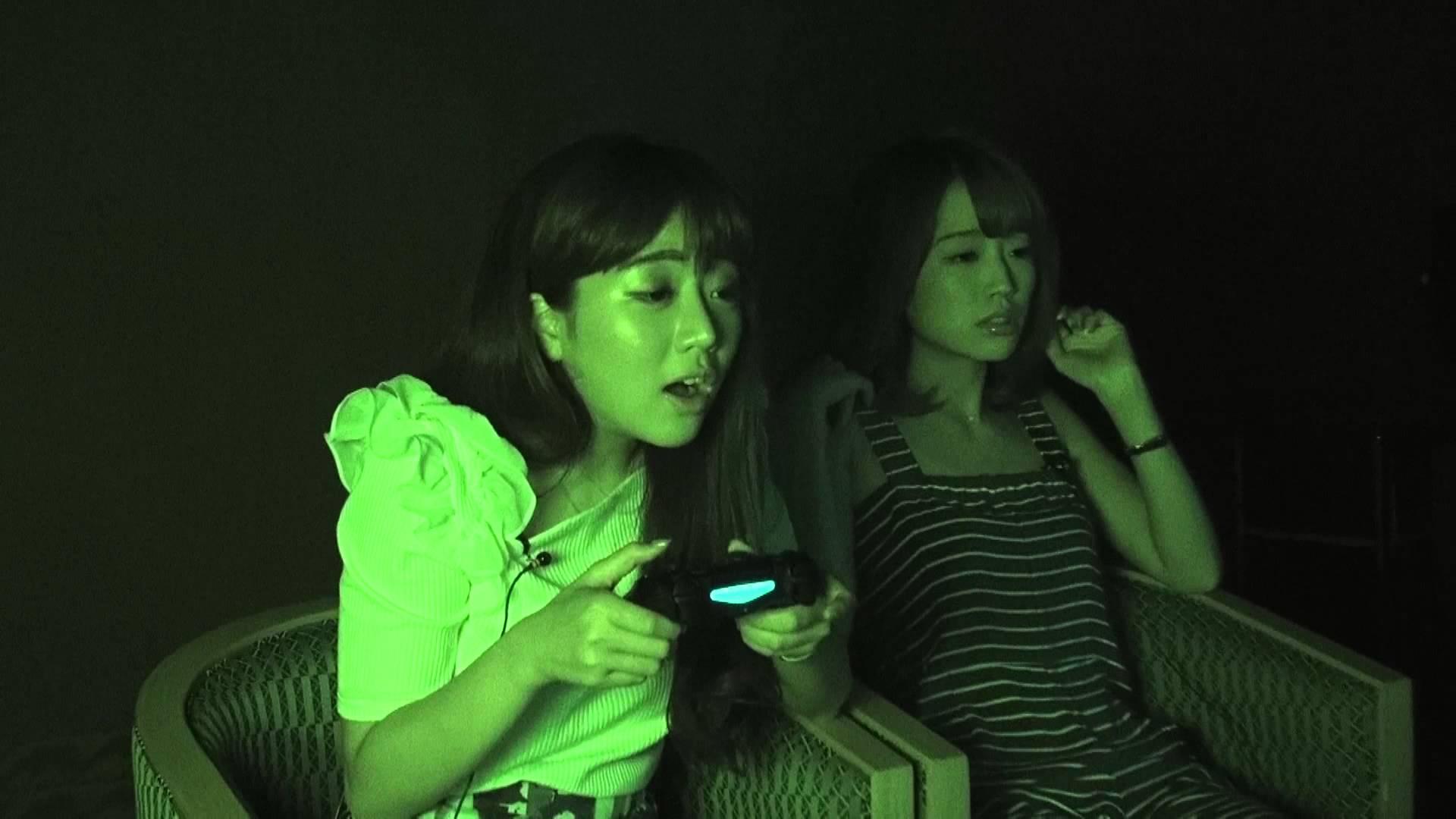 Hotgirl Nhật đua đòi chơi game kinh dị