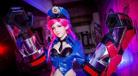 Cosplay Caitlyn và Vi cực cute