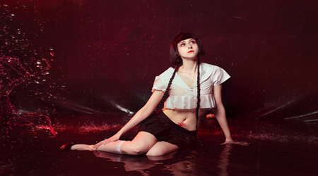 Ngắm nhìn Okino Mayoko xinh đẹp trong mưa