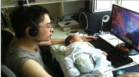 Khi những ông chồng nghiện game