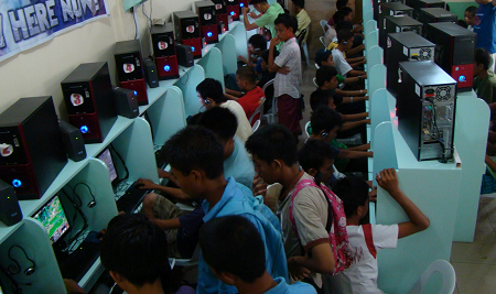 Philippines chính thức cấm Dota 2 – LMHT trong tiệm net