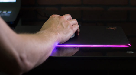 Razer ra mắt lót chuột có LED đầu tiên trên thế giới