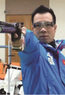 Bộ súng “Hoàng Xuân Vinh” ra mắt game thủ Đột Kích