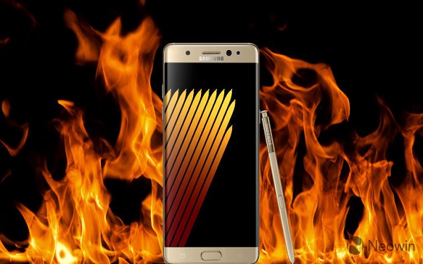 Số “nhọ” bám đuổi Samsung: Galaxy Note7 lại phát nổ sau khi thay thế