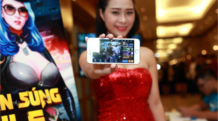 Phục Kích mobile tự hào là game bắn súng hỗ trợ kính thực tế ảo đầu tiên tại Việt Nam
