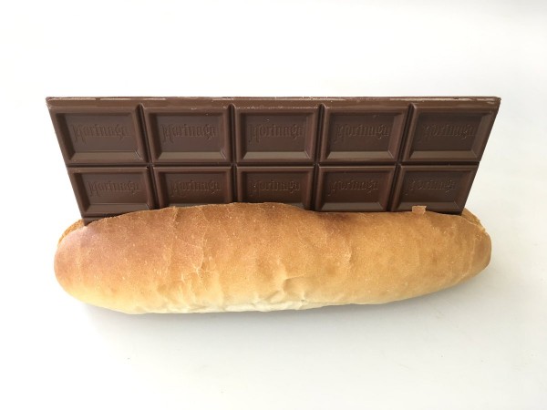 Xuất hiện bánh mì kẹp socola cho FA đỡ tủi thân dịp Valentine này [HOT]