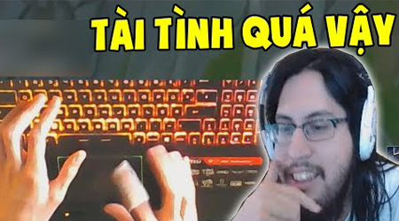 LMHT: Truyền thuyết về cao thủ leo rank kim cương bằng chuột cảm ứng laptop