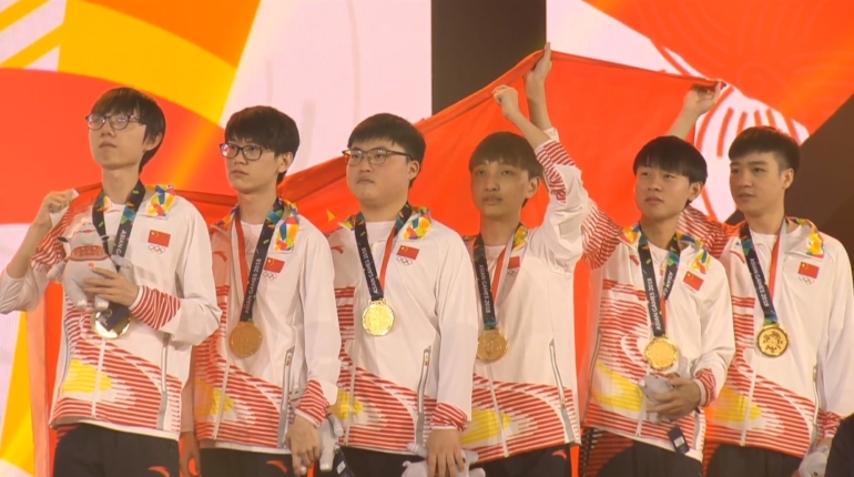 LMHT: Faker và đồng đội ngậm ngùi nhìn Uzi giành HCV tại chung kết Asian Games 2018