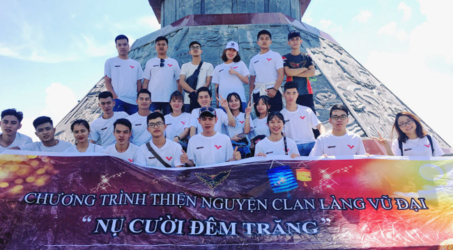 CrossFire Legends: Clan Làng Vũ Đại tổ chức buổi từ thiện “Nụ Cười Đêm Trăng” cho trẻ em nghèo Hà Giang