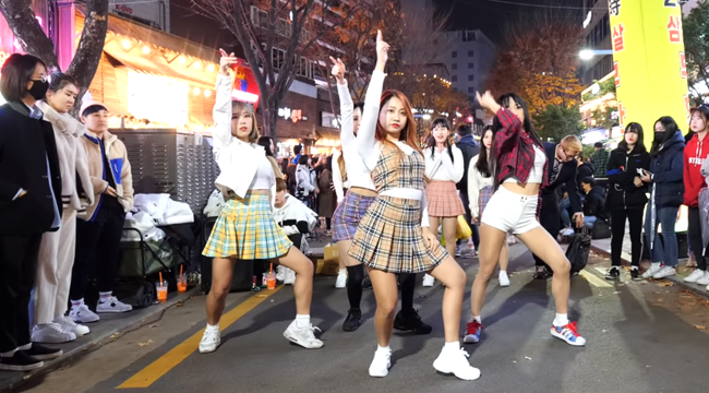 Liên Minh Huyền Thoại: Nhảy MV POP/STARS của K/DA ngoài phố cực HOT