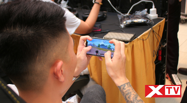 VNG dùng điện thoại Vivo V15 để phục vụ các tuyển thủ PUBG Mobile Việt Nam thi đấu